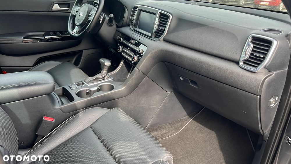 Kia Sportage - 14