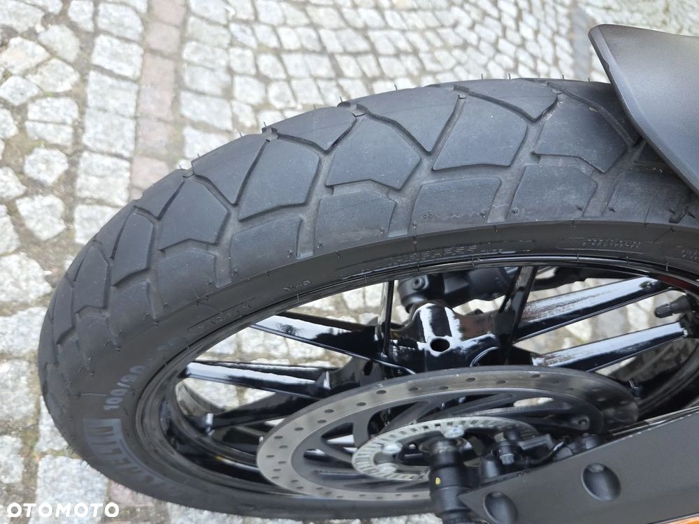 KTM Adventure - 13