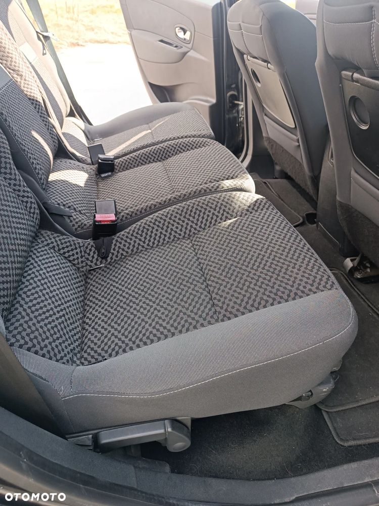 Renault Scenic 1.5dCi TomTom Edition - 13