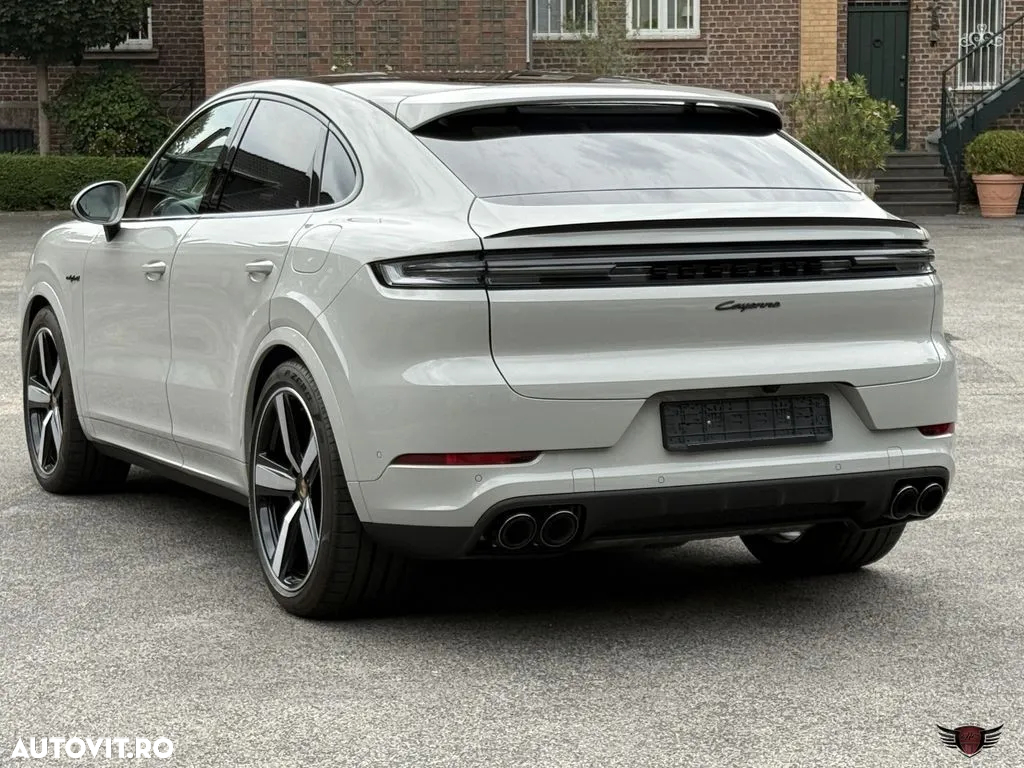 Porsche Cayenne Coupe E-Hybrid Tiptronic S - 6