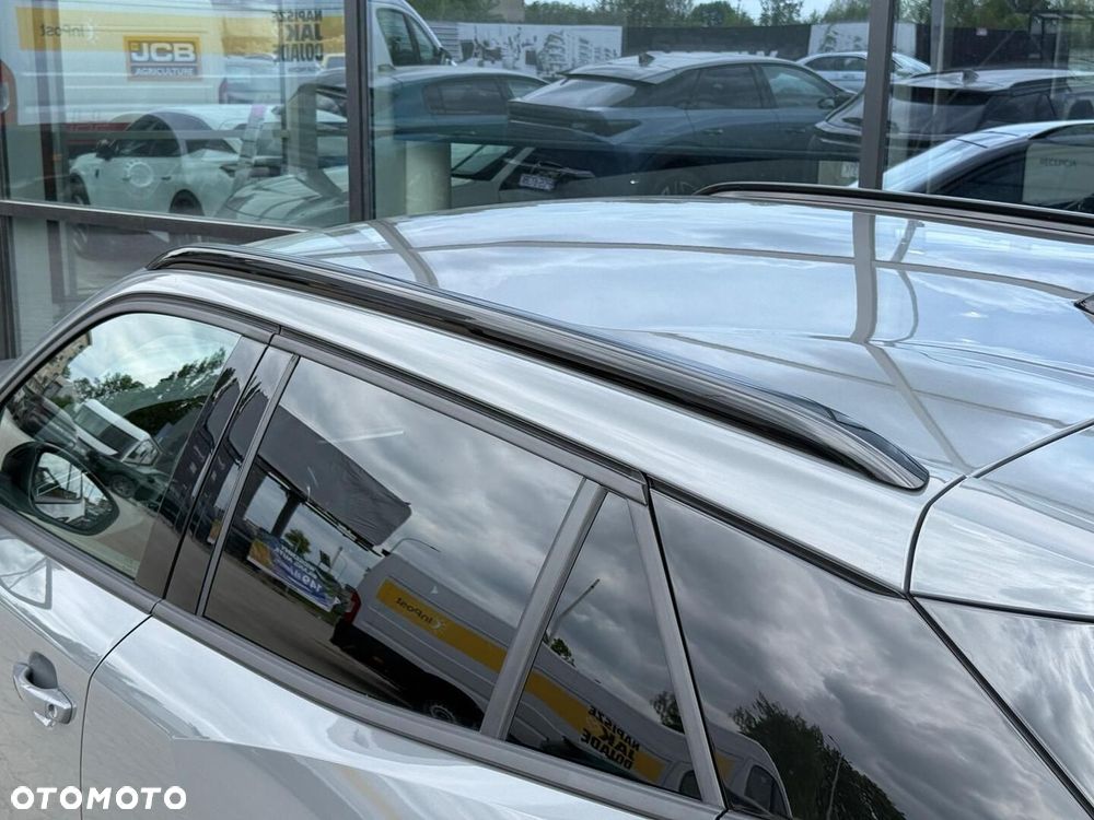 Peugeot 2008 - 12
