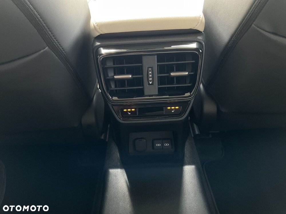 Lexus NX - 15