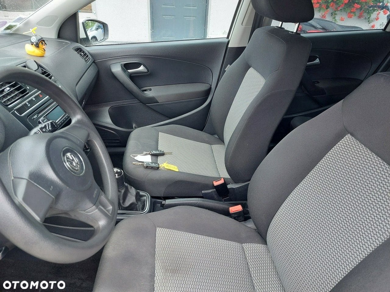 Volkswagen Polo - 13