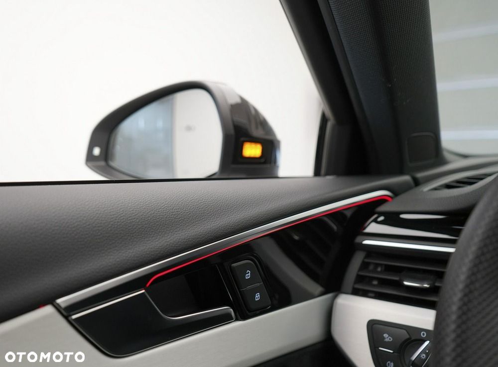 Audi A4 Limousine - 29