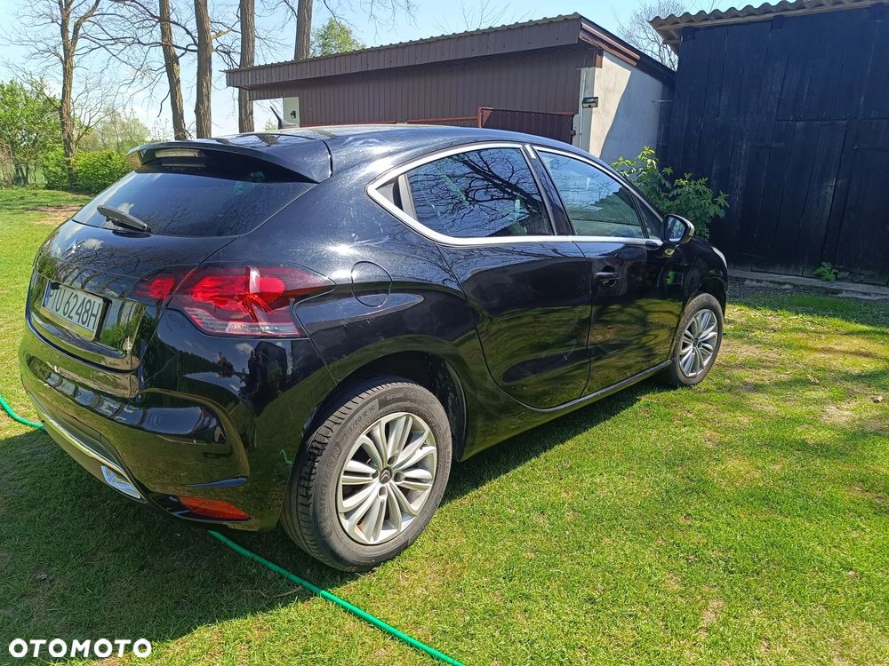 Citroën DS4 e-HDi 115 Chic - 7