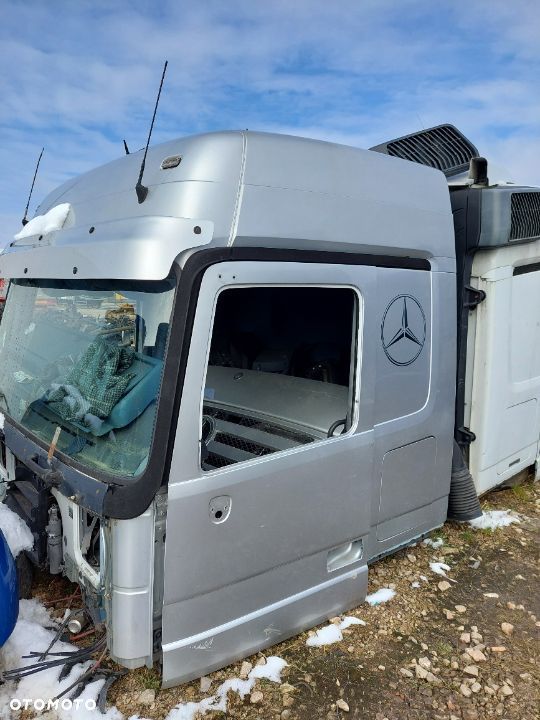 KABINA SZKIELET MERCEDES ACTROS MP2 MP3 SYPIALNA - 6