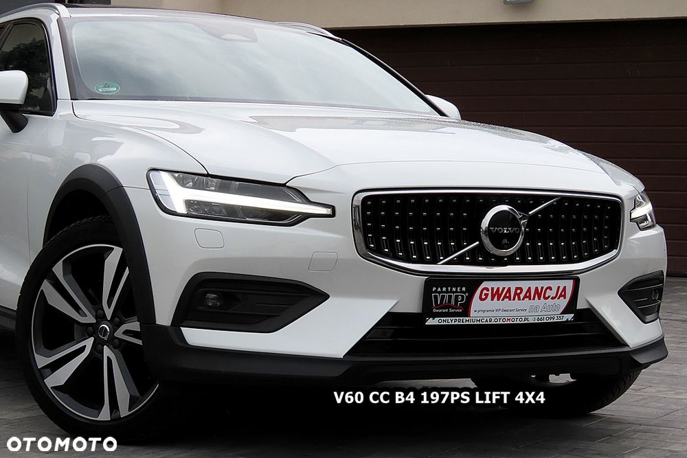 Volvo V60 Cross Country B4 D AWD Geartronic - 14