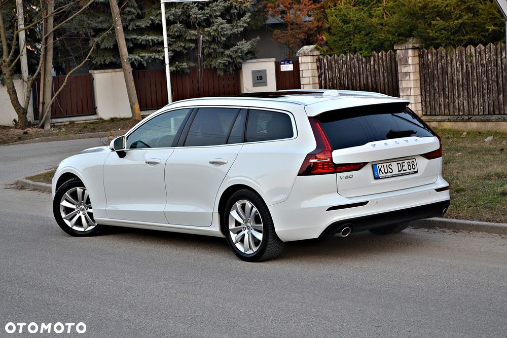 Volvo V60 D4 Geartronic Summum - 8