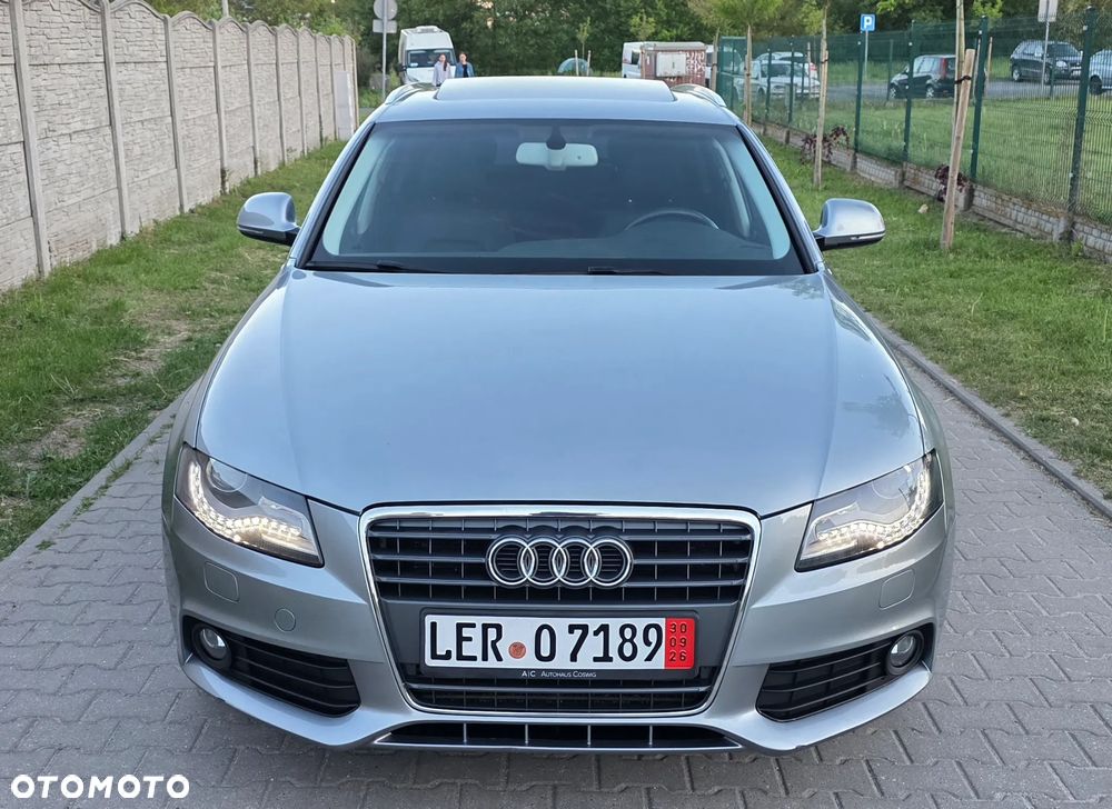 Audi A4 Avant - 2