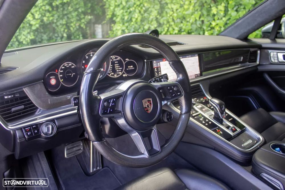 Porsche Panamera Sport Turismo 4 E-Hybrid 10 Years Edition - 13