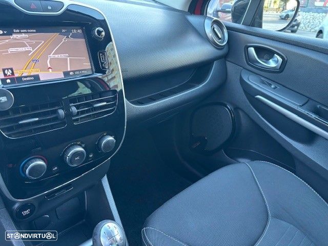 Renault Clio 0.9 TCe Limited - 25