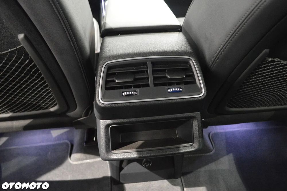 Audi e-tron 55 Quattro S line - 13