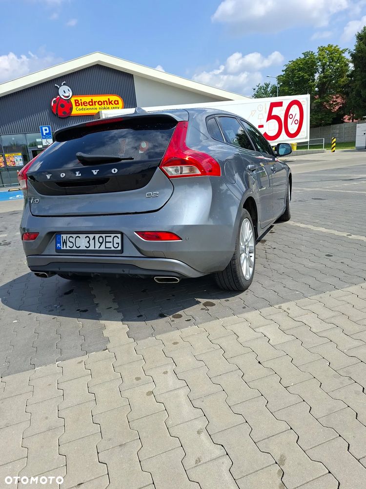Volvo V40 D2 Momentum - 6