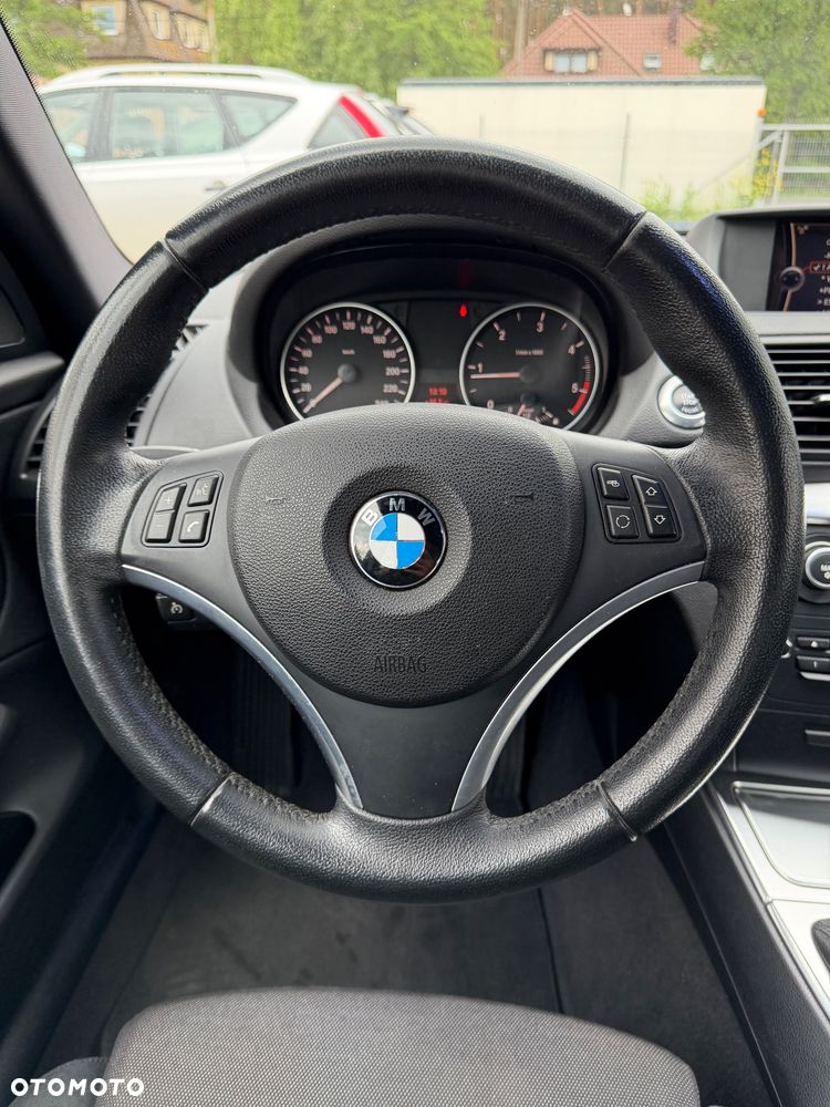 BMW Seria 1 118d - 16
