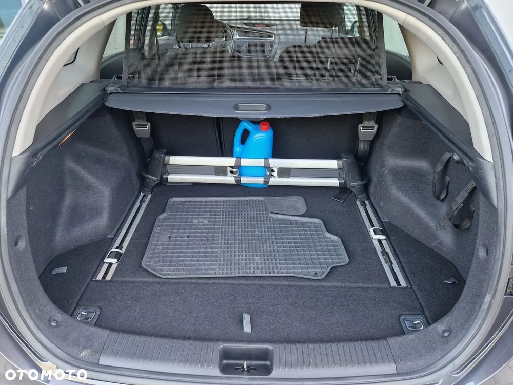 Kia Ceed 1.6 GDI L - 5