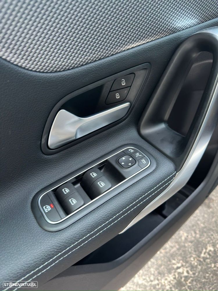 Mercedes-Benz A 250 - 18