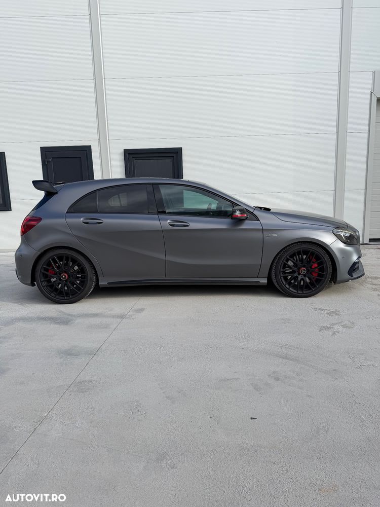 Mercedes-Benz A 45 AMG - 6