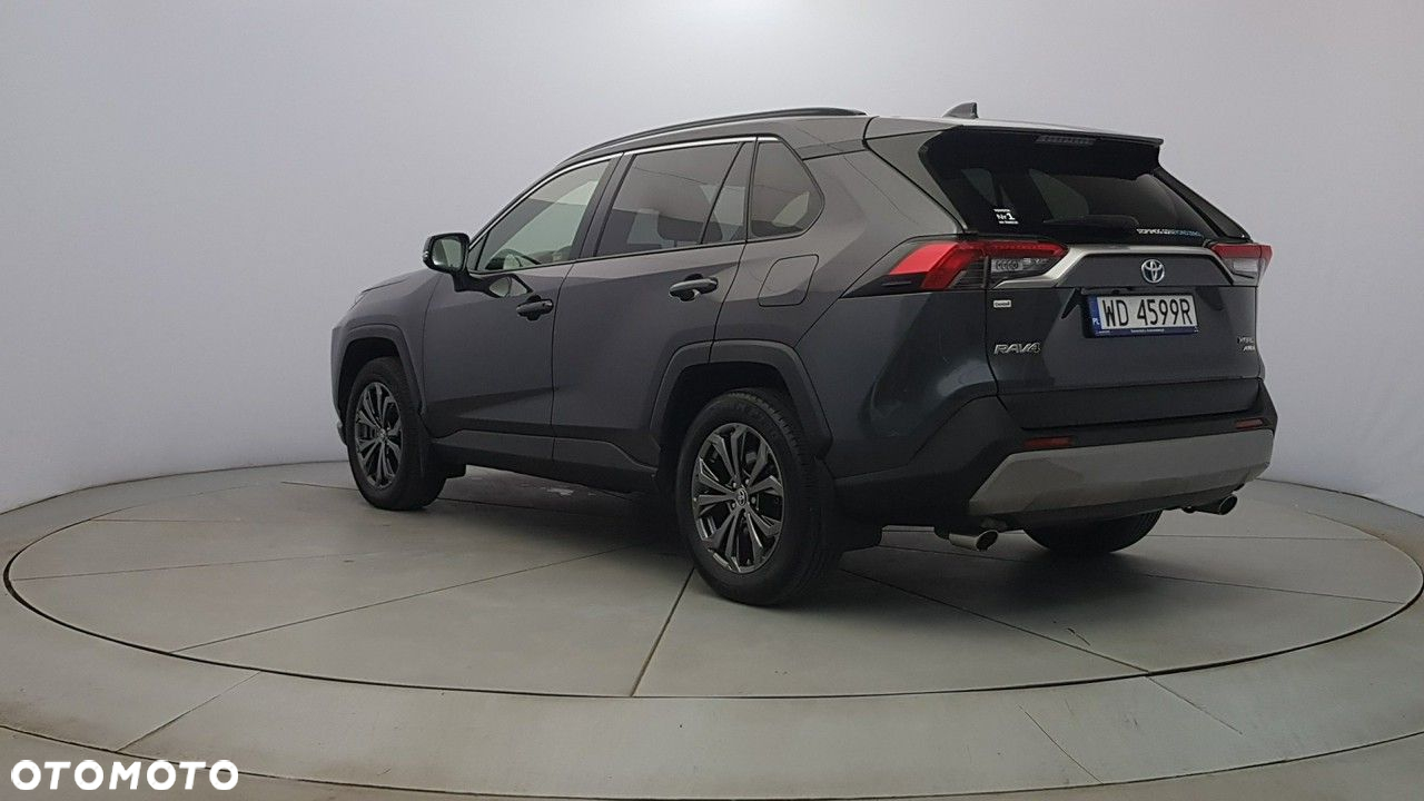 Toyota RAV4 - 5