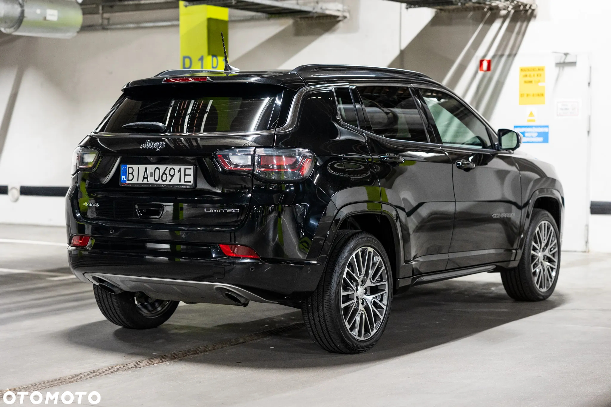 Jeep Compass - 8