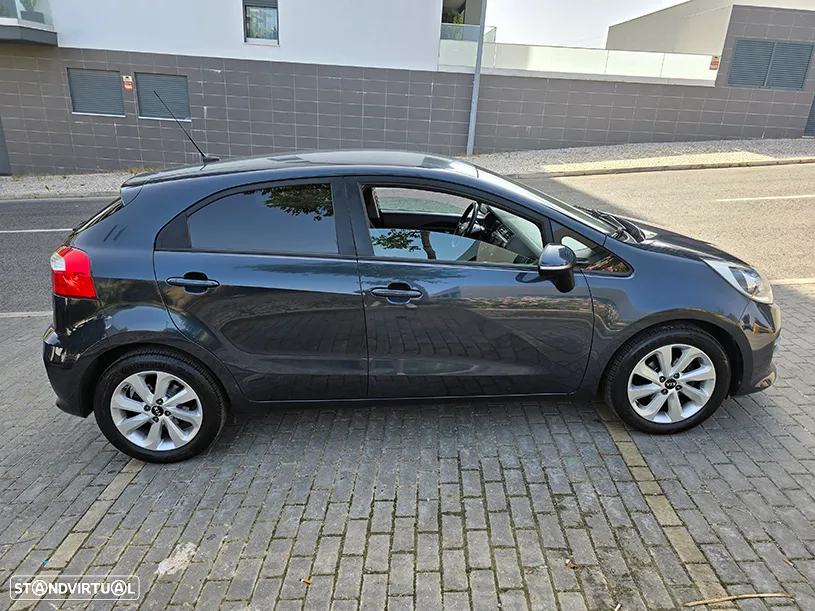Kia Rio 1.2 CVVT More - 7