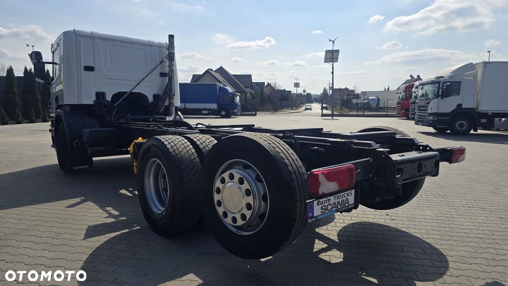 Scania P360 6x2 13l 6cyl PDE  4.3m rozstaw rama do zabudowy beczka asenizacyjna mleko wywrotka niski przebieg! - 2