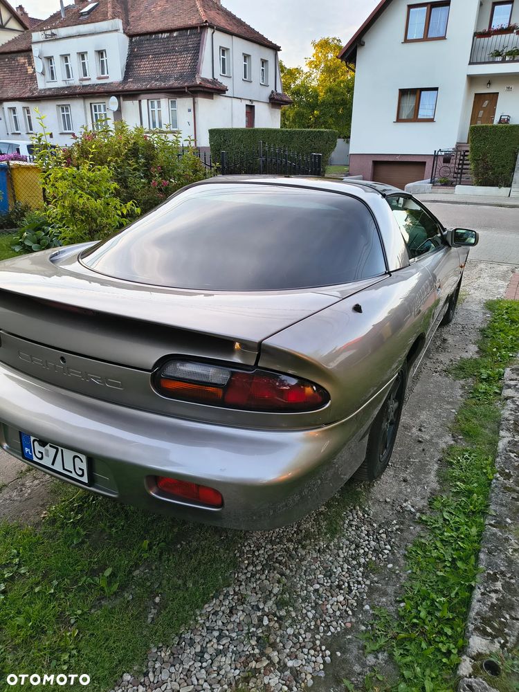 Chevrolet Camaro - 2