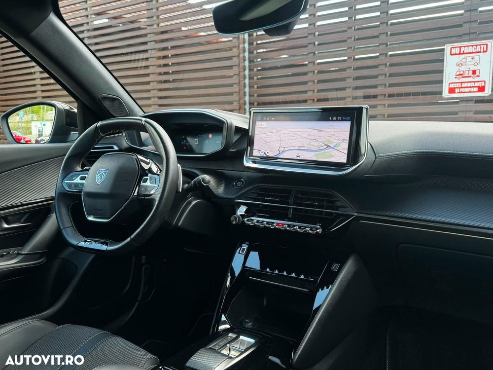 Peugeot 2008 PureTech 130 EAT8 GT Exclusive - 2
