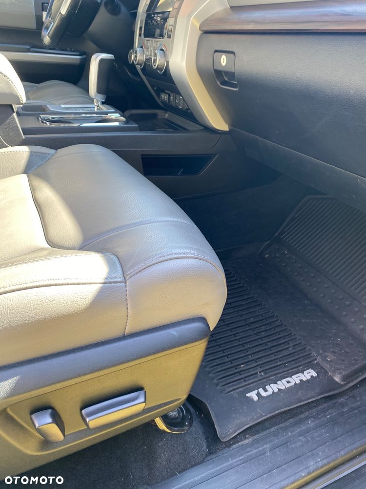 Toyota Tundra - 13