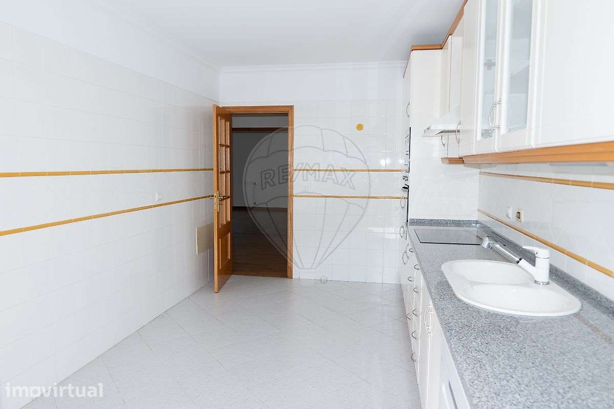 Apartamento T4 para venda - Grande imagem: 3/36