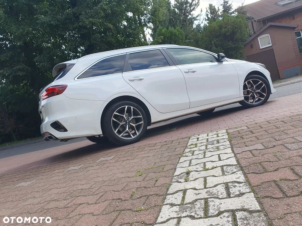 Kia Ceed 1.4 T-GDI OPF GT Line - 25