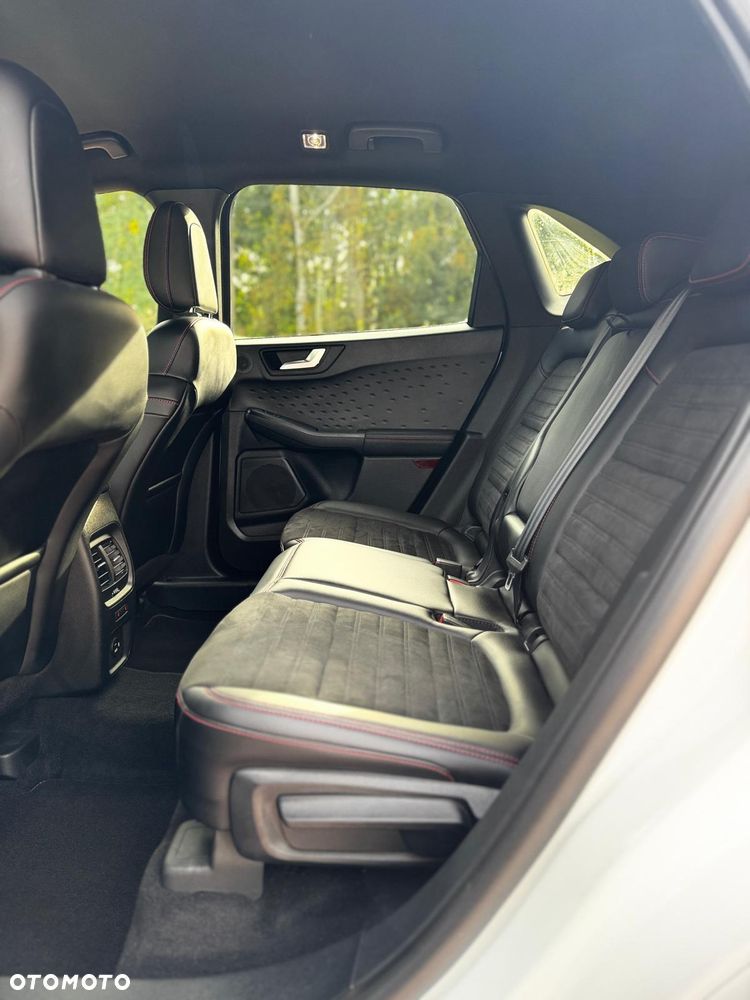 Ford Kuga - 8