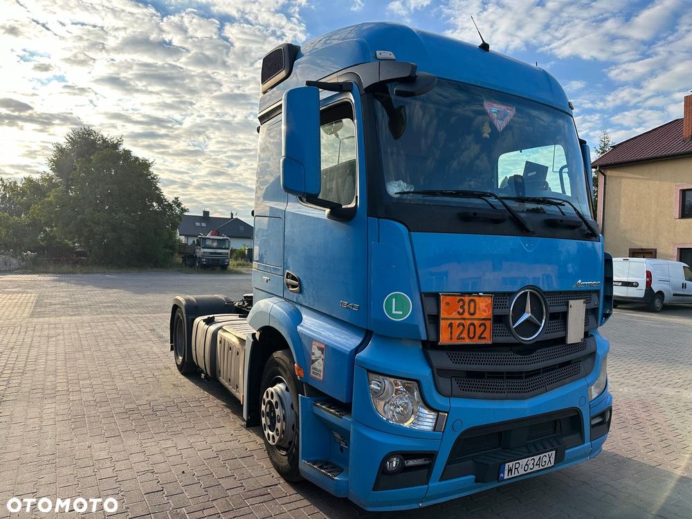 Mercedes-Benz ACTROS - 2