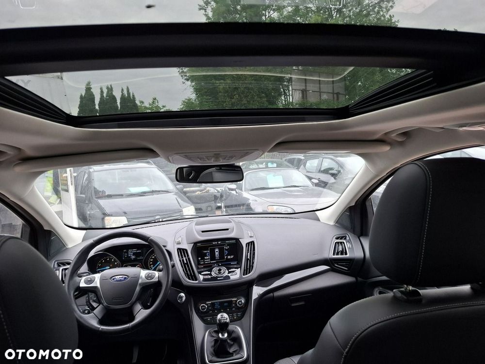 Ford Kuga 1.5 EcoBoost 2x4 Business Edition - 8