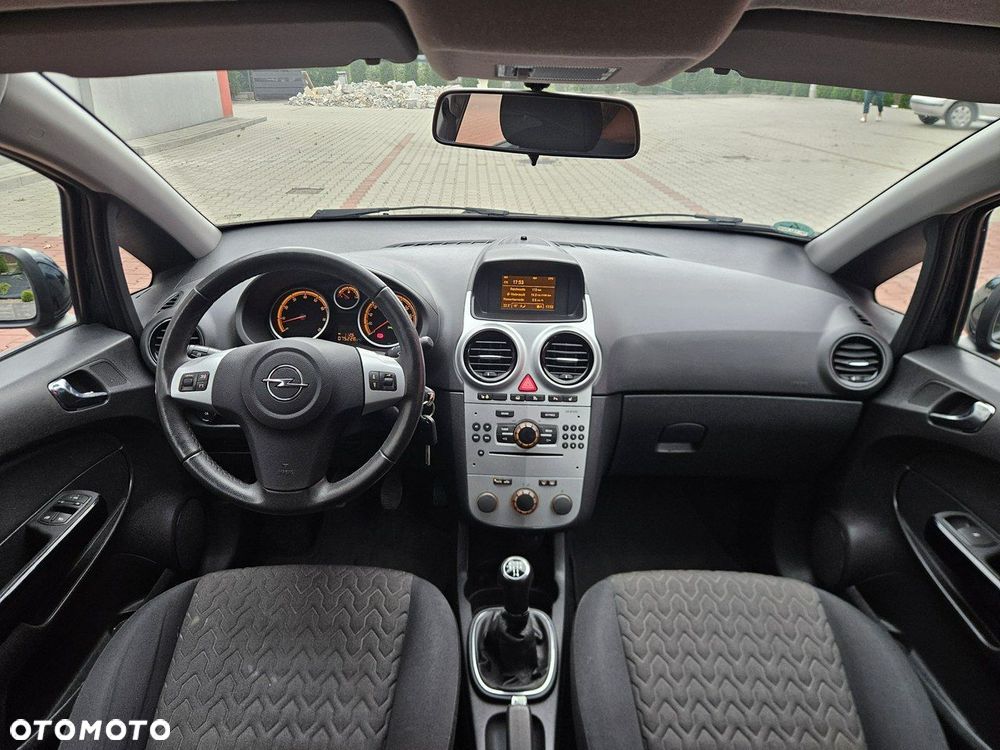 Opel Corsa 1.4 16V Active - 39