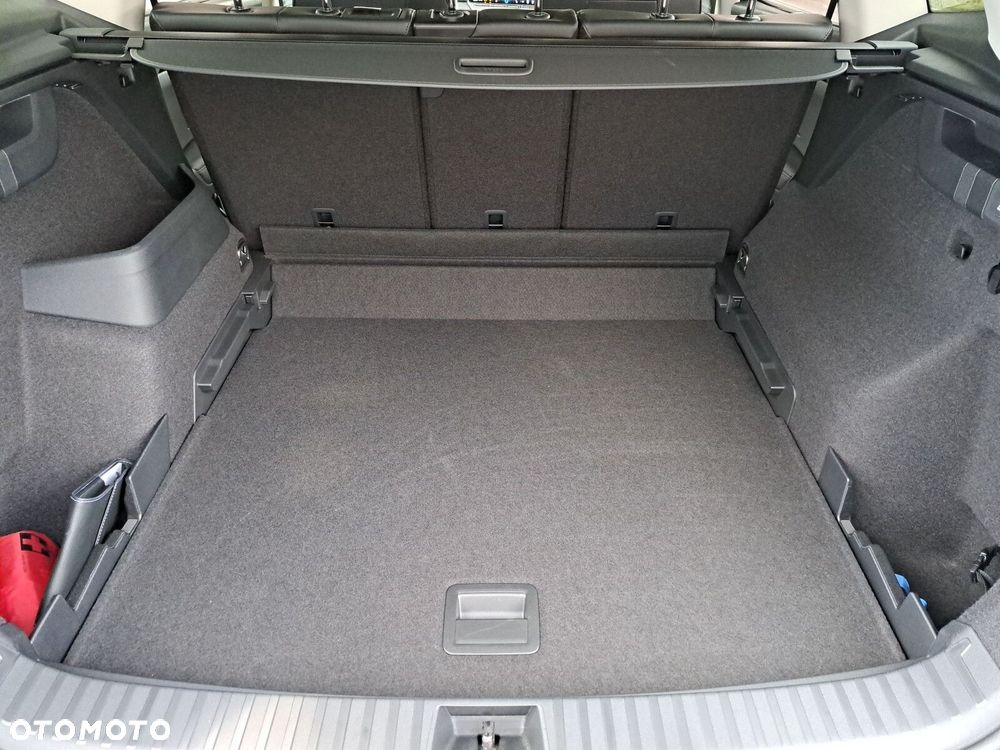 Volkswagen Tayron 2.0 TSI 4Mot Life Plus DSG - 11
