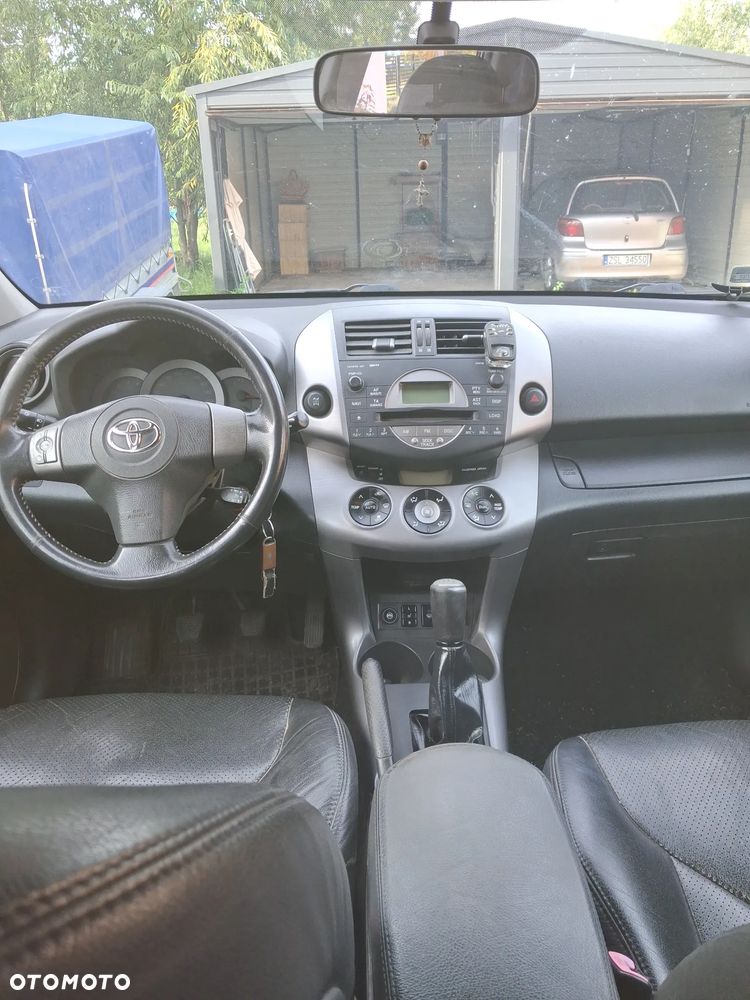 Toyota RAV4 2.0 VVT-i Luna - 7