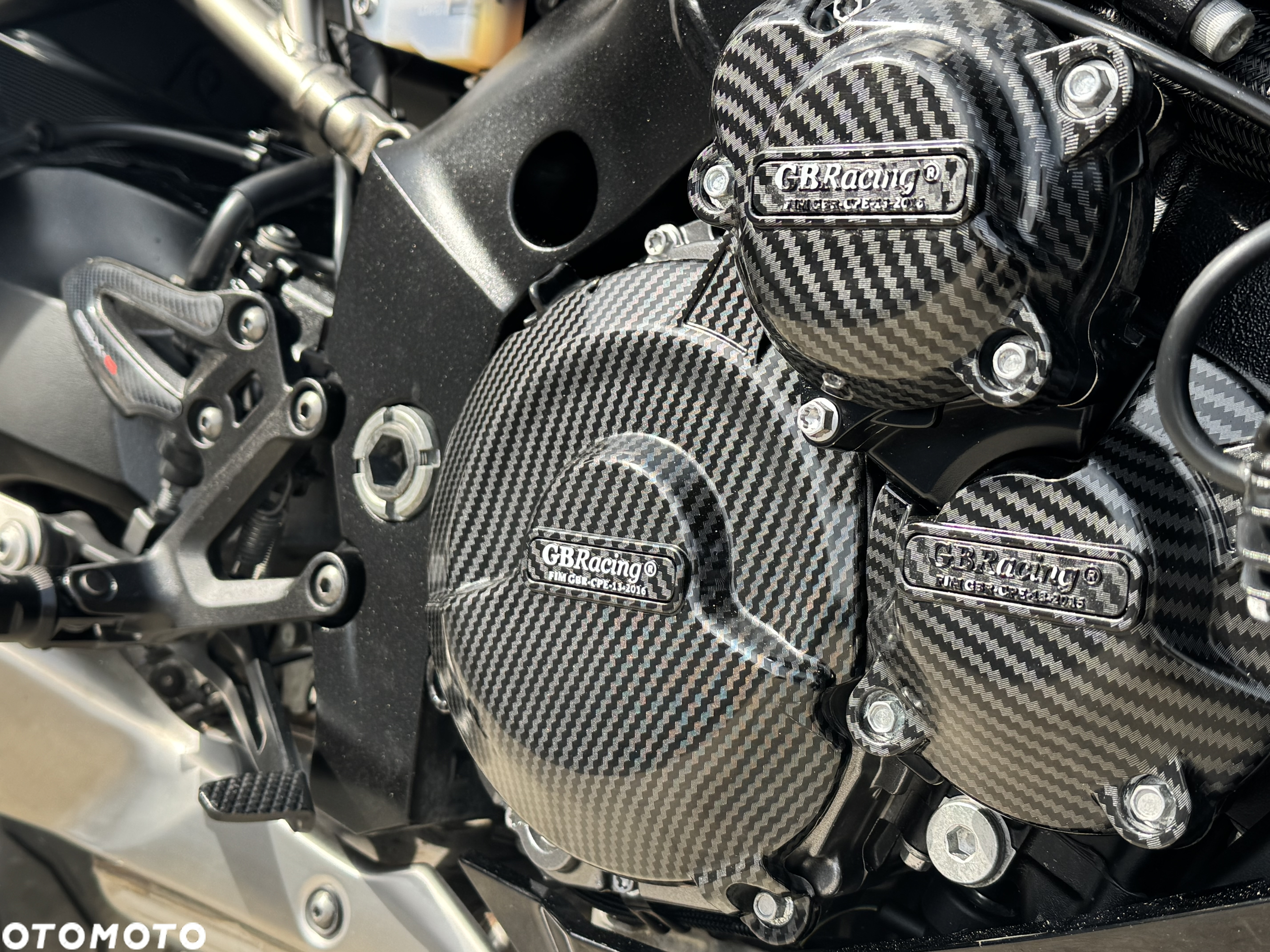Suzuki GSX - 11