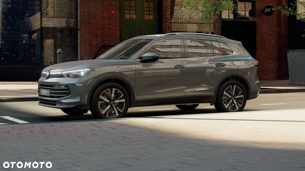 Volkswagen Tiguan - 2