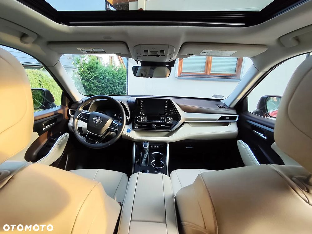Toyota Highlander - 10