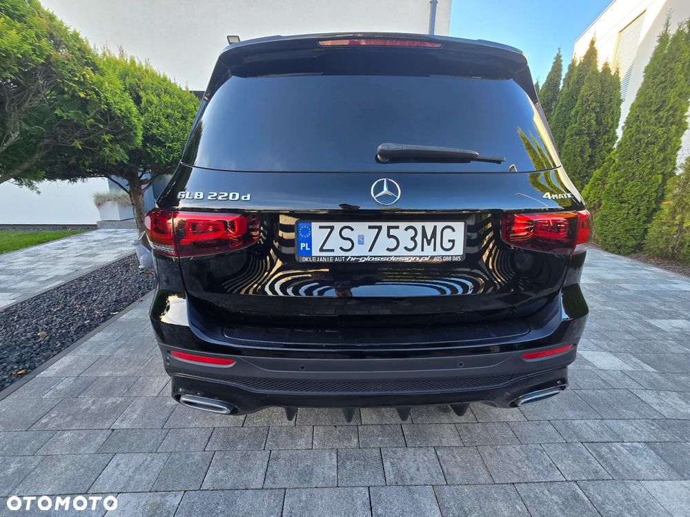 Mercedes-Benz GLB - 7