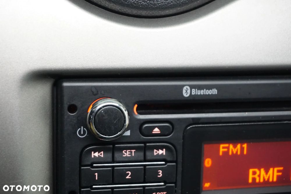 Dacia Duster dCi 110 FAP 4x2 Laureate - 32