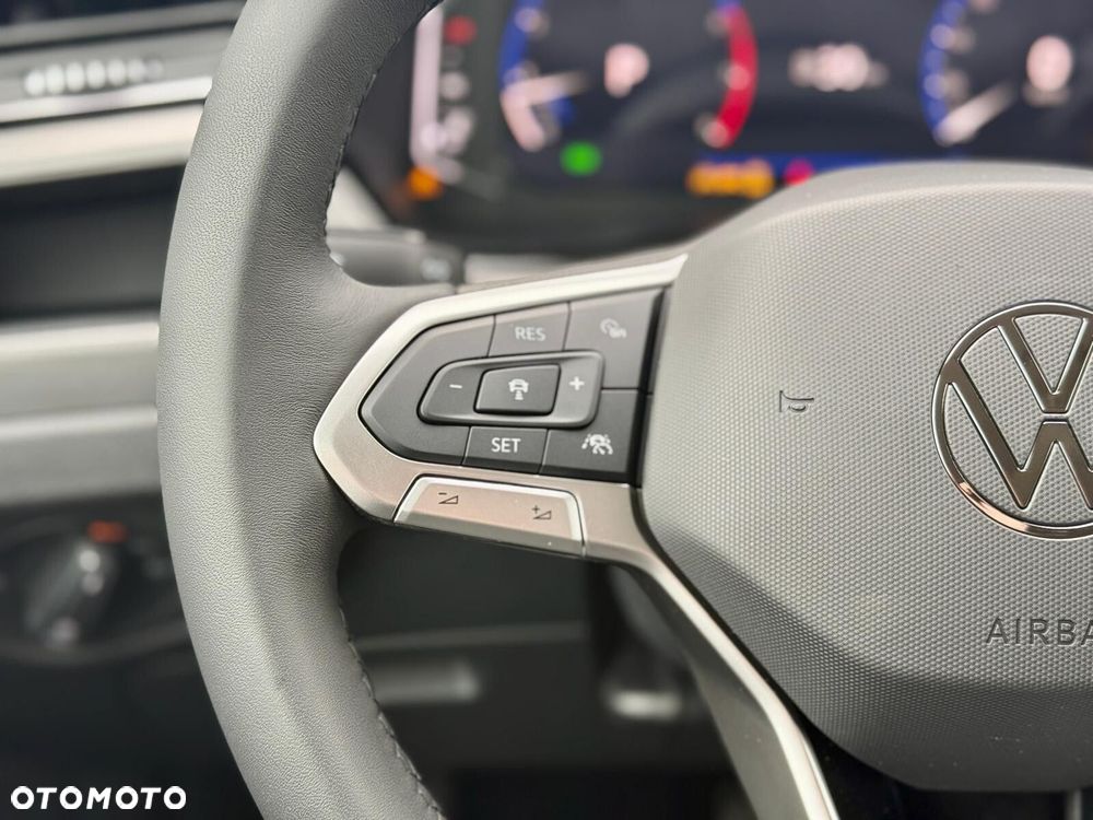 Volkswagen Touran 1.5 TSI EVO Comfortline Plus DSG - 24