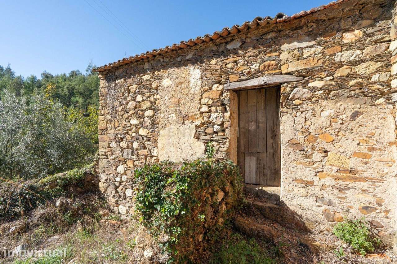 DUAS CASAS DE PEDRA | OPORTUNIDADE DE INVESTIMENTO! - Grande imagem: 4/46