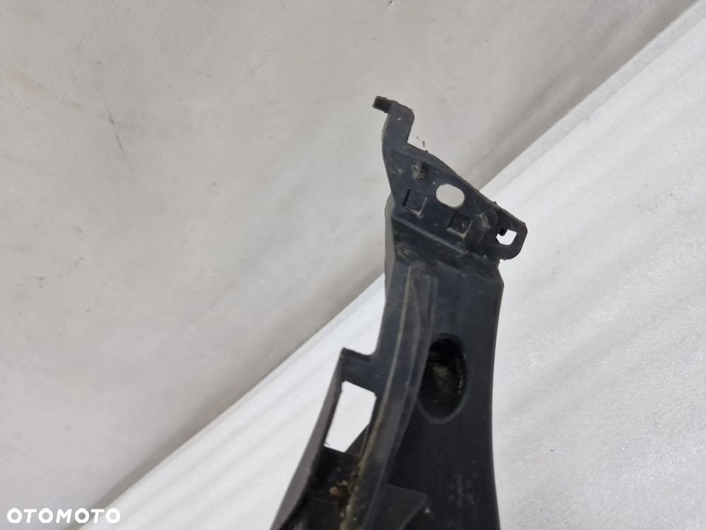 AUDI A4 B8 LIFT 11- LEWY ŚLIZG POD LAMPE /  MOCOWANIE LAMPY , NR 8K0805607B , NR AUKCJI SL56 - 21