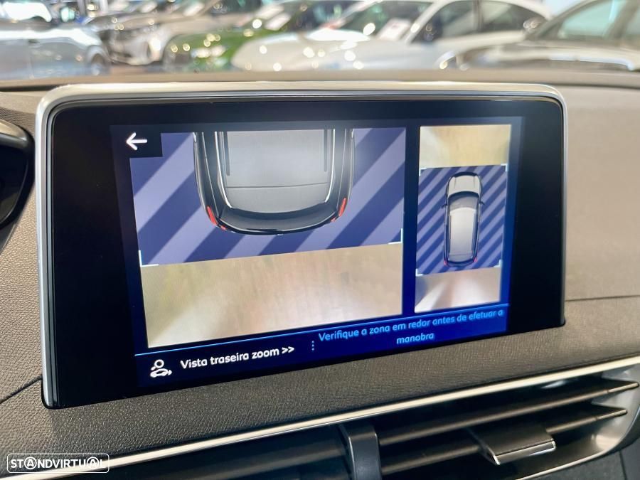 Peugeot 3008 PureTech 130 Stop & Start GPF Crossway - 24