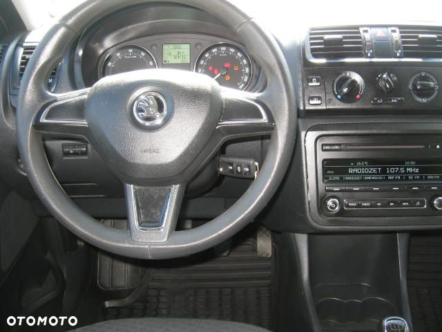 Skoda Fabia 1.4 16V Ambition - 12