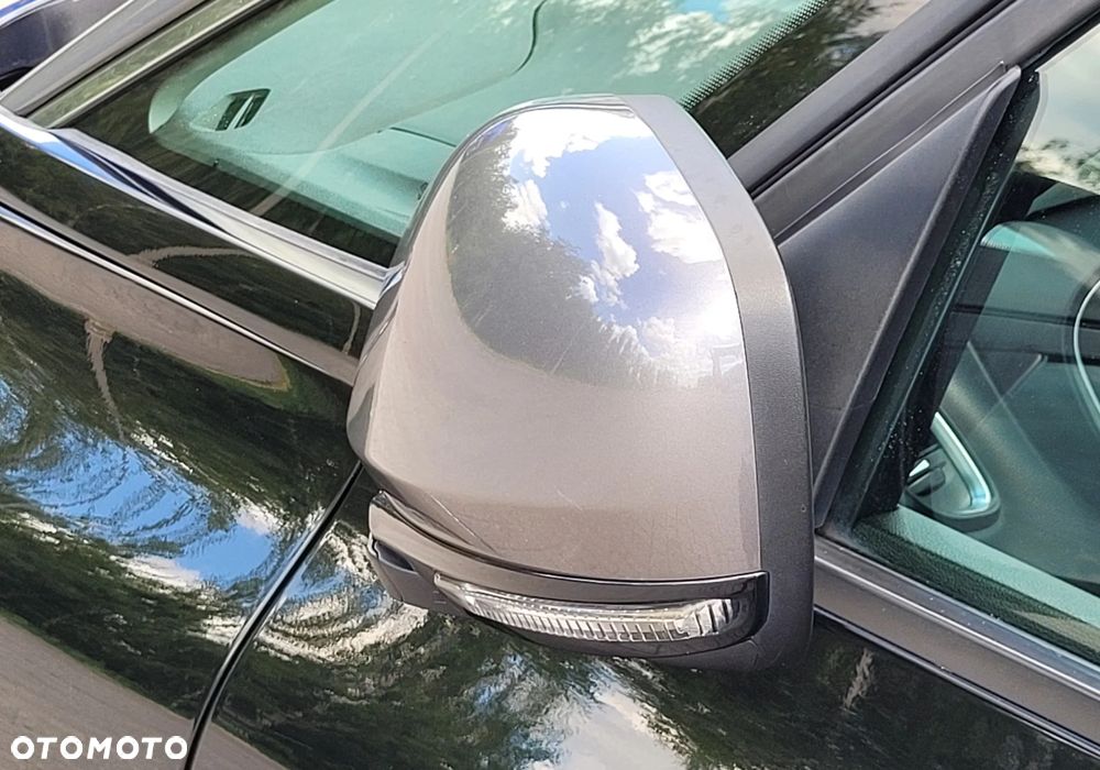 Renault Scenic ENERGY TCe 130 INTENS - 17