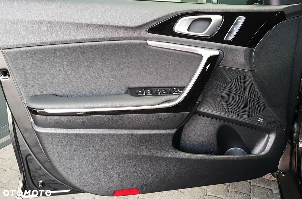 Kia XCeed 1.5 T-GDI GT-Line DCT - 10