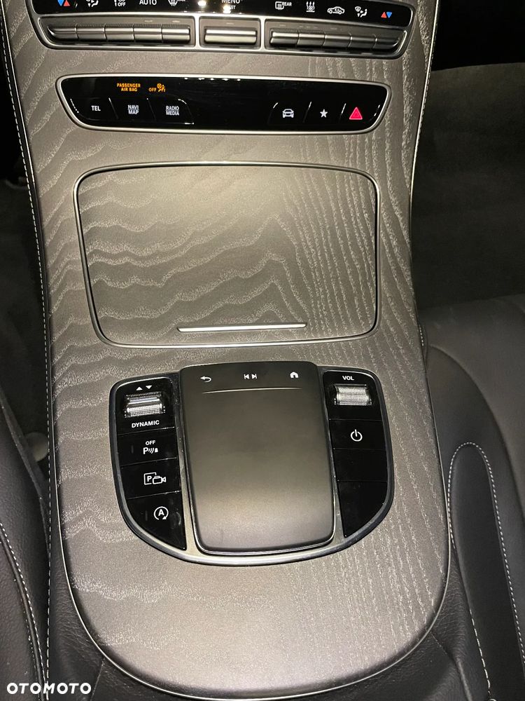 Mercedes-Benz CLS 400 d 4Matic 9G-TRONIC AMG Line - 7