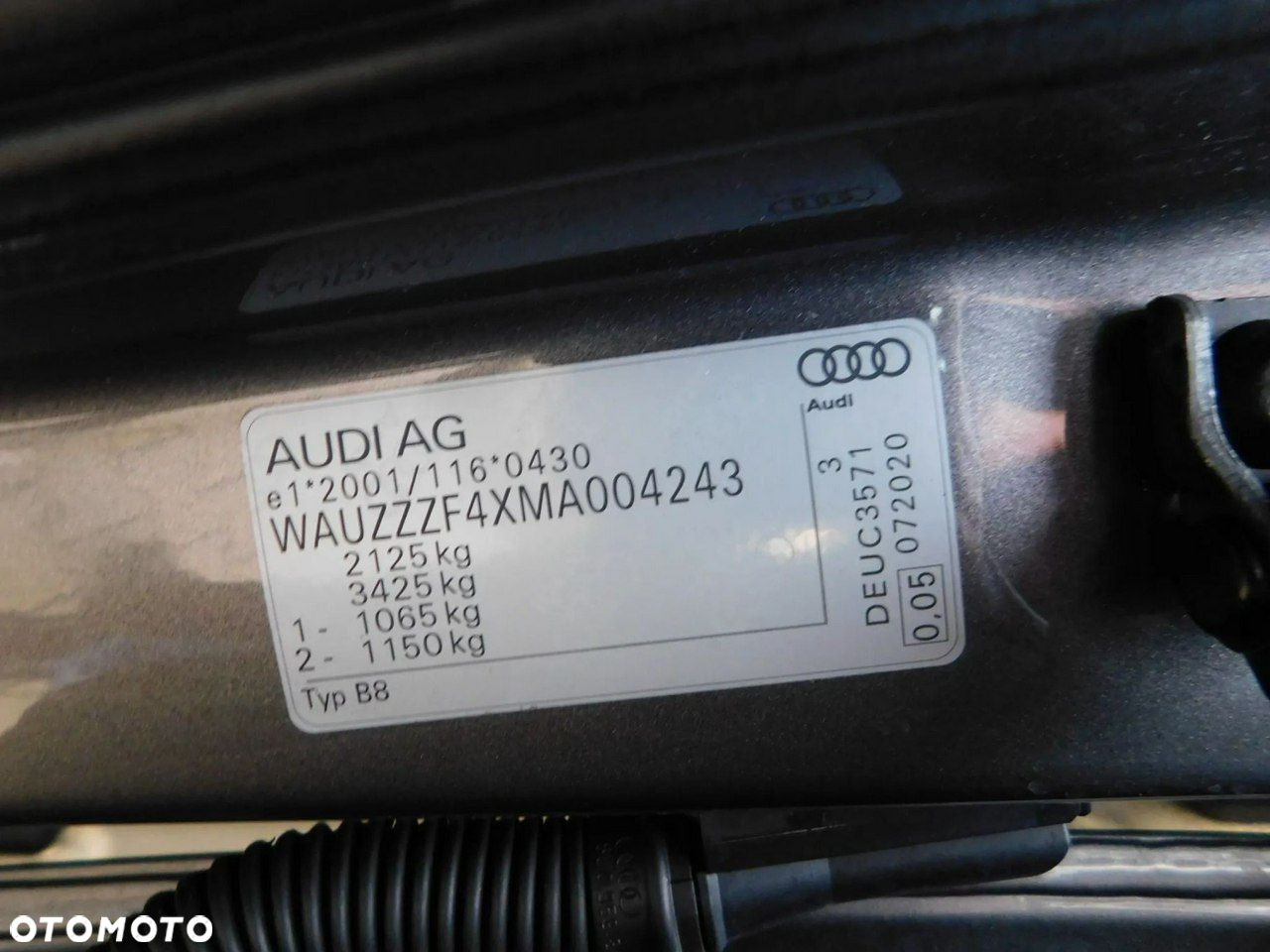 Audi A4 2.0 TDI Design - 27